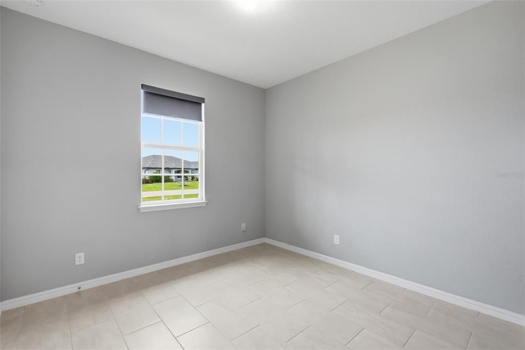 For Sale: $395,000 (4 beds, 2 baths, 1922 Square Feet)