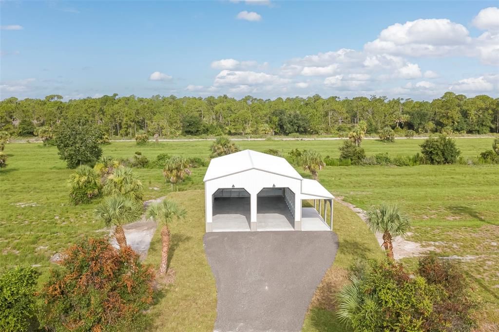 На продажу: $399,000 (2.50 acres)