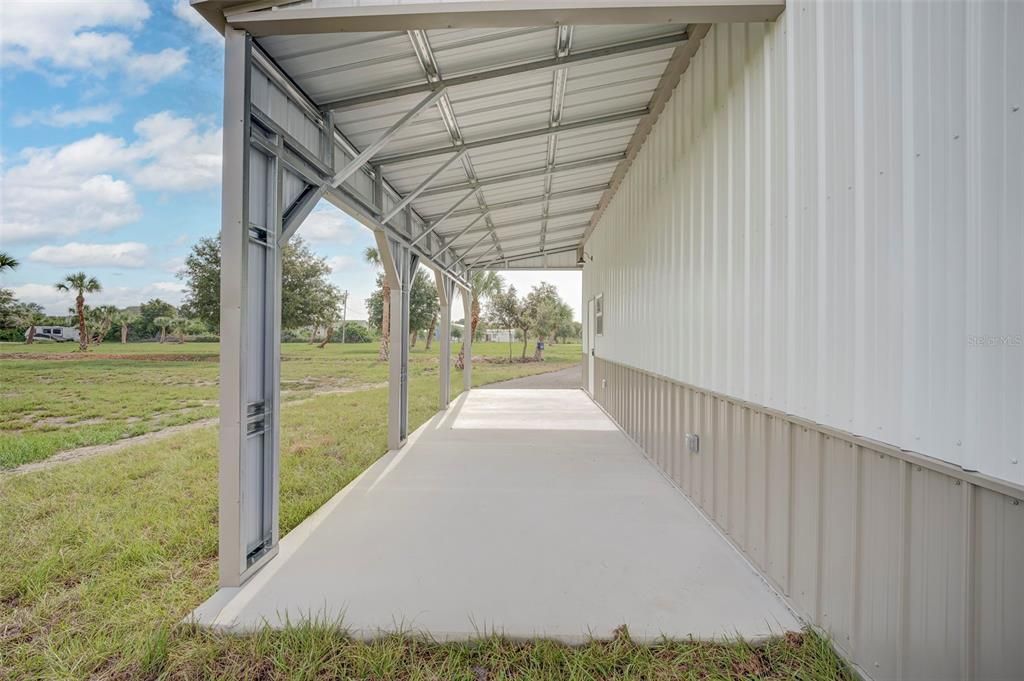 На продажу: $399,000 (2.50 acres)