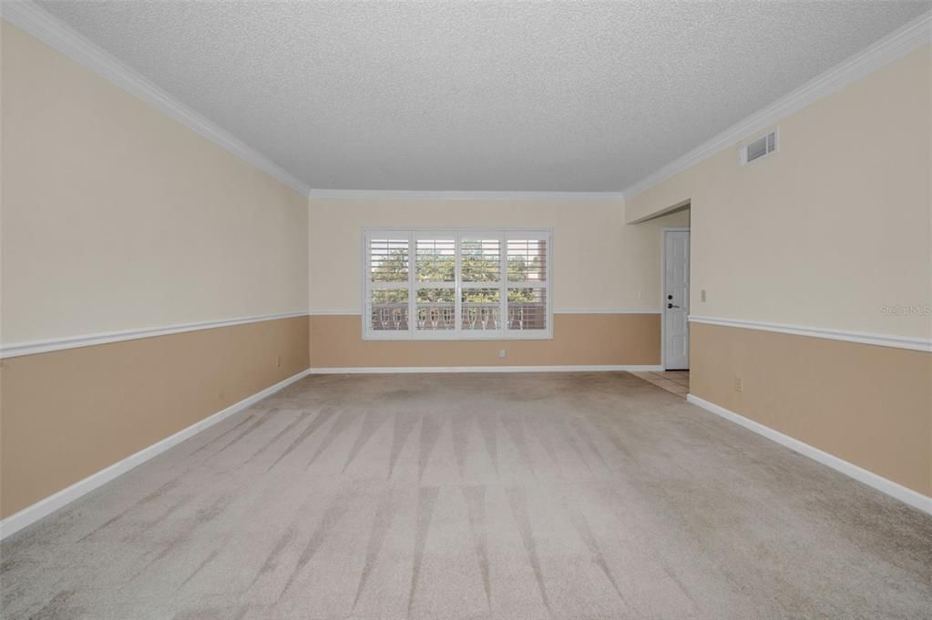 Activo con contrato: $239,000 (2 camas, 2 baños, 1675 Pies cuadrados)