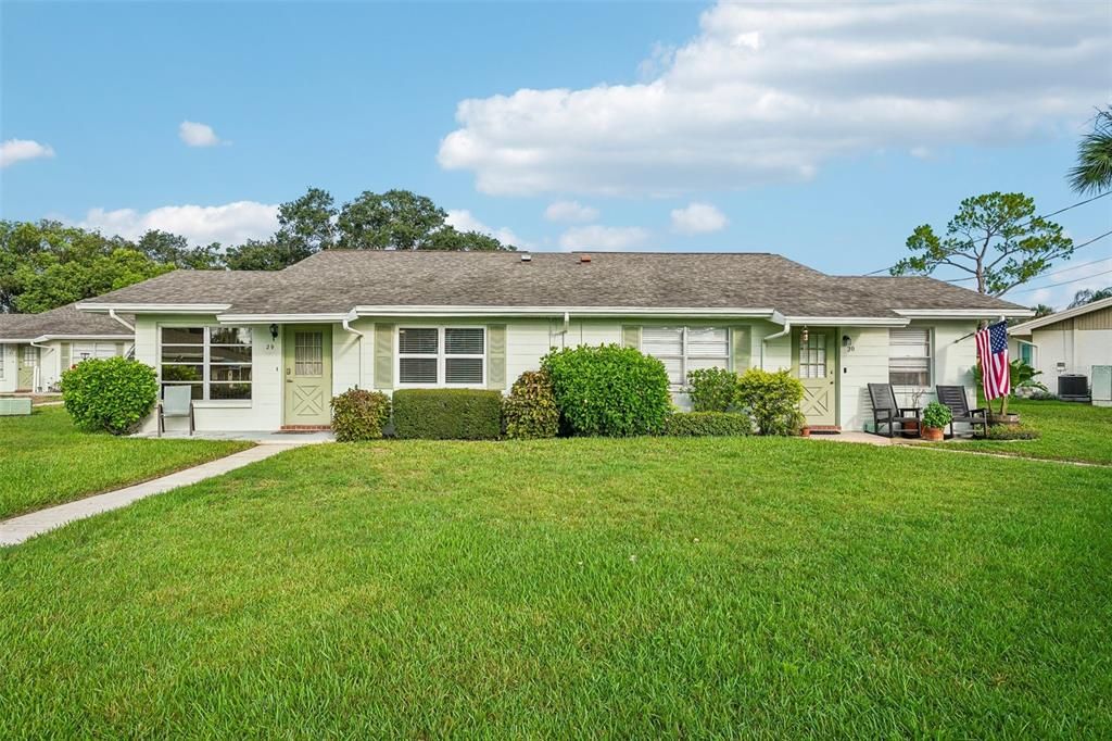 For Sale: $98,500 (1 beds, 1 baths, 960 Square Feet)