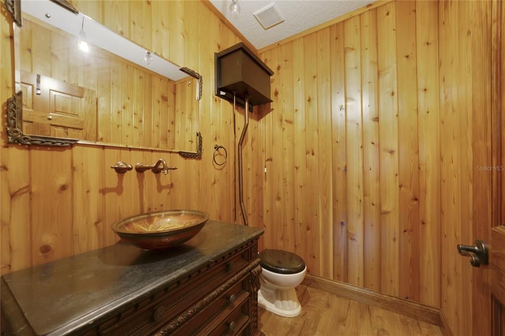 Activo con contrato: $1,200,000 (2 camas, 3 baños, 3117 Pies cuadrados)