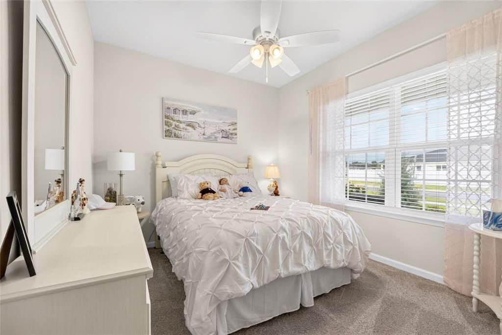 For Sale: $475,000 (4 beds, 3 baths, 2557 Square Feet)
