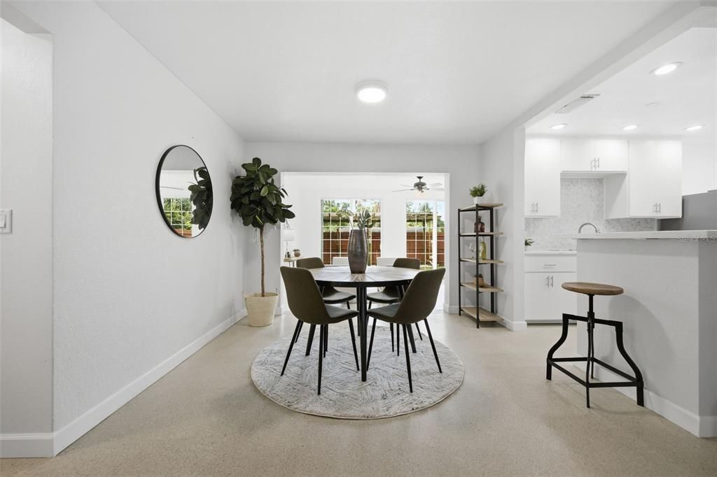 Activo con contrato: $345,500 (2 camas, 1 baños, 1172 Pies cuadrados)