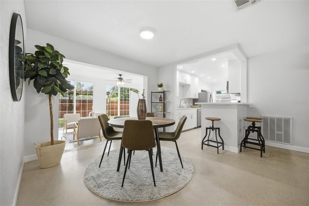 Activo con contrato: $345,500 (2 camas, 1 baños, 1172 Pies cuadrados)