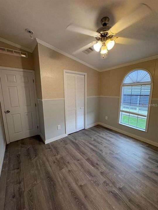 For Sale: $140,000 (2 beds, 2 baths, 1008 Square Feet)