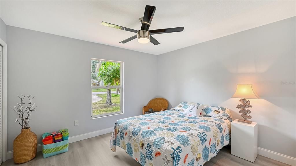 For Sale: $439,900 (3 beds, 2 baths, 1708 Square Feet)