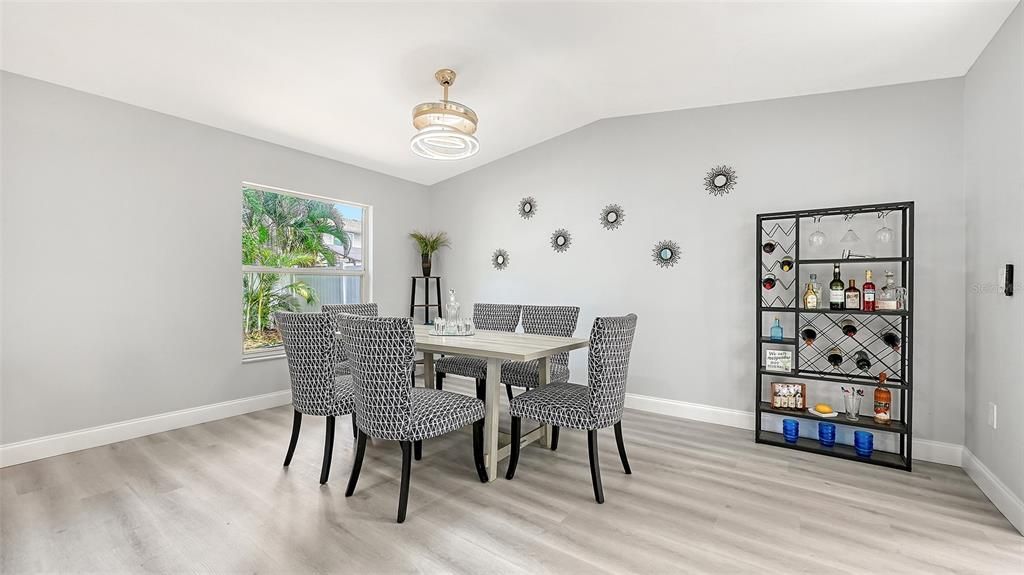 For Sale: $439,900 (3 beds, 2 baths, 1708 Square Feet)