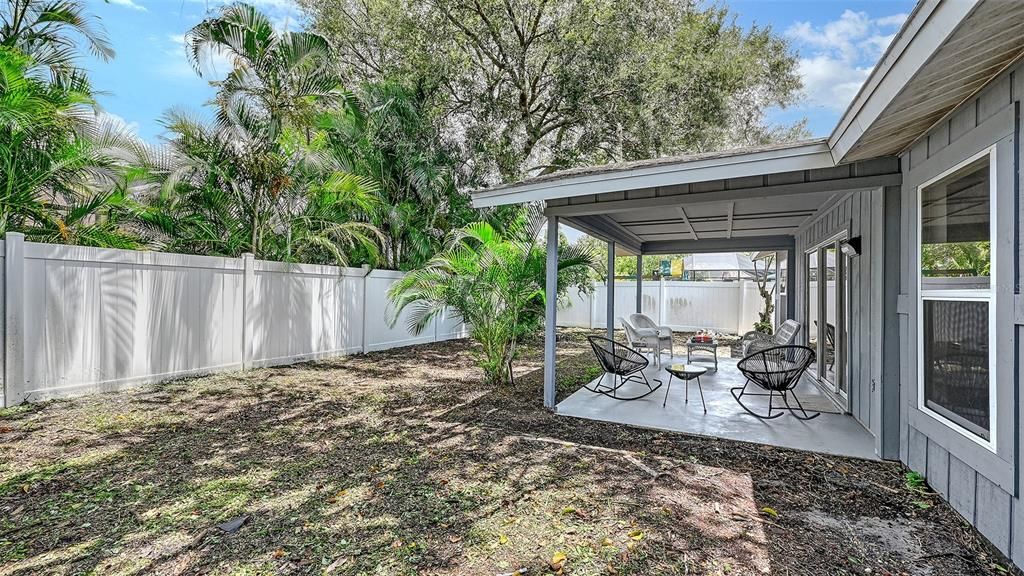 For Sale: $439,900 (3 beds, 2 baths, 1708 Square Feet)