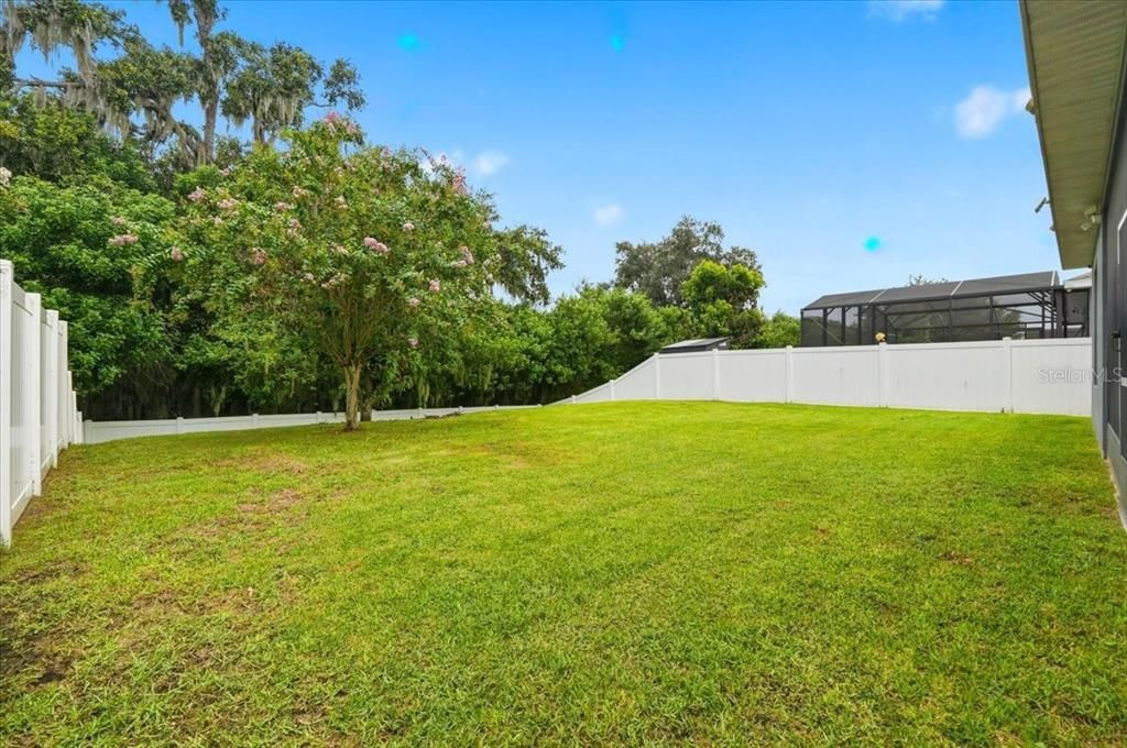 En Venta: $460,000 (4 camas, 2 baños, 2700 Pies cuadrados)