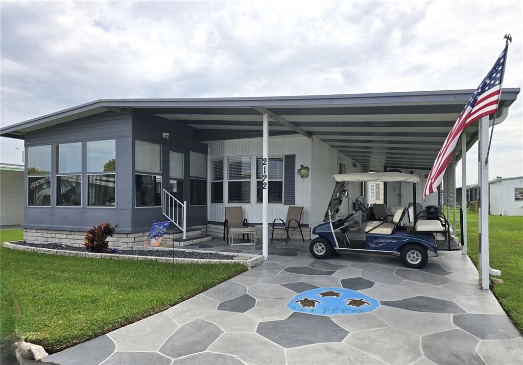 For Sale: $139,900 (2 beds, 2 baths, 936 Square Feet)