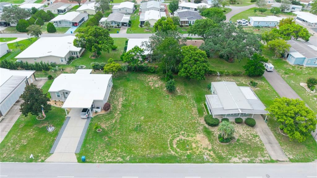 На продажу: $35,000 (0.16 acres)