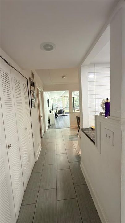 For Sale: $174,900 (2 beds, 2 baths, 1141 Square Feet)