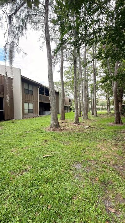 For Sale: $174,900 (2 beds, 2 baths, 1141 Square Feet)