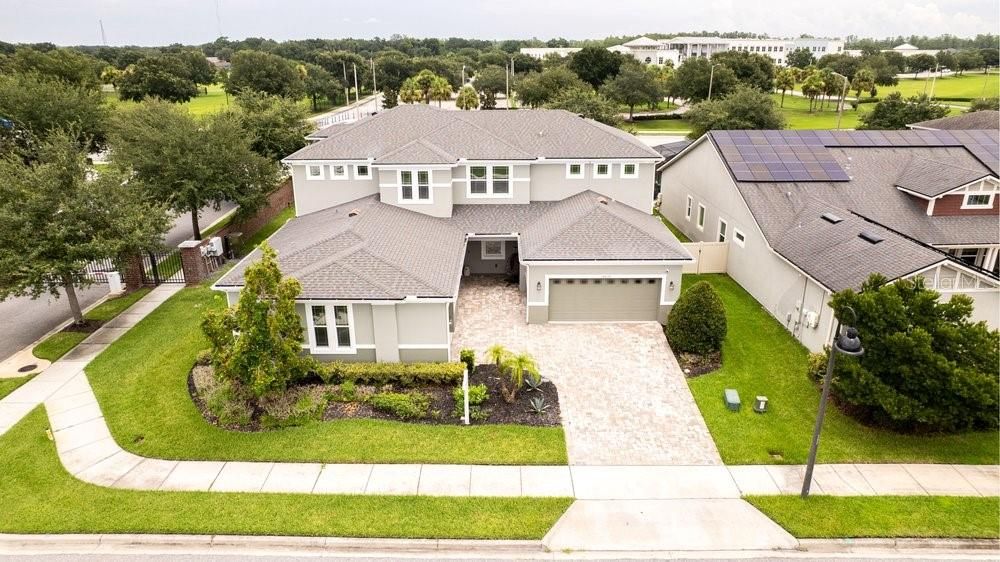En Venta: $1,050,000 (5 camas, 4 baños, 4732 Pies cuadrados)