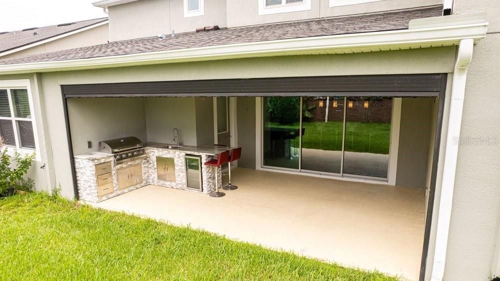 En Venta: $1,050,000 (5 camas, 4 baños, 4732 Pies cuadrados)