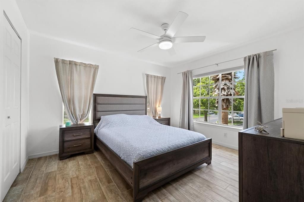 For Rent: $1,850 (2 beds, 2 baths, 1080 Square Feet)