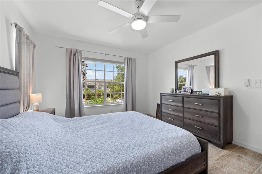 For Rent: $1,850 (2 beds, 2 baths, 1080 Square Feet)