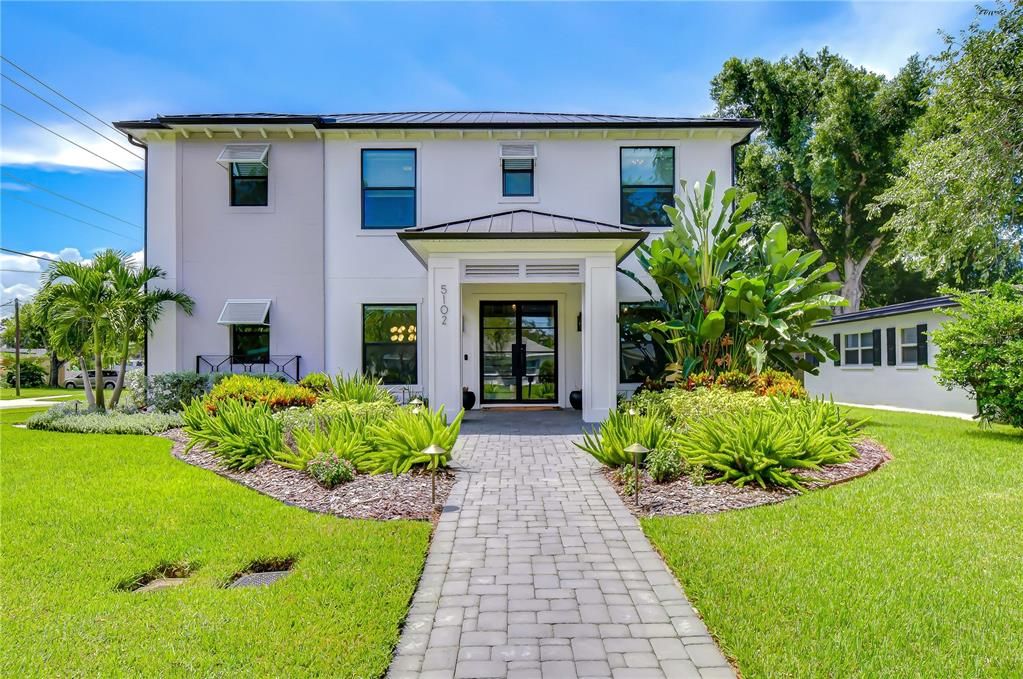 For Sale: $1,550,000 (5 beds, 4 baths, 3366 Square Feet)
