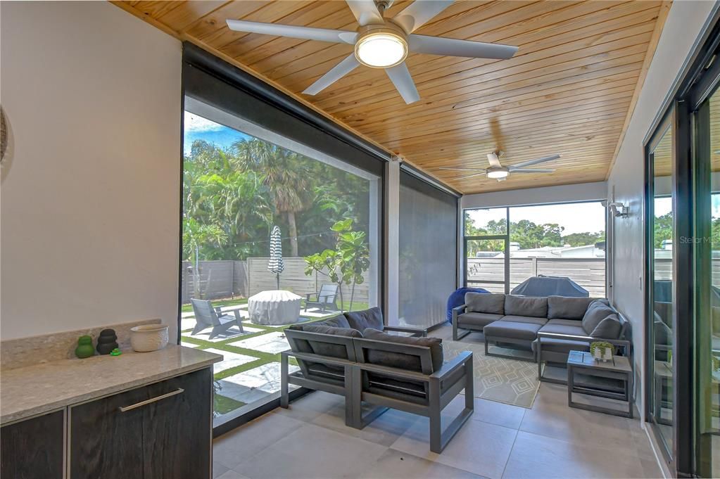 For Sale: $1,550,000 (5 beds, 4 baths, 3366 Square Feet)