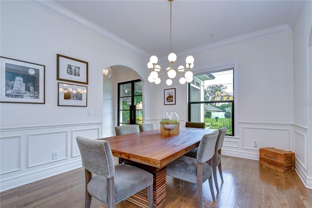 For Sale: $1,550,000 (5 beds, 4 baths, 3366 Square Feet)