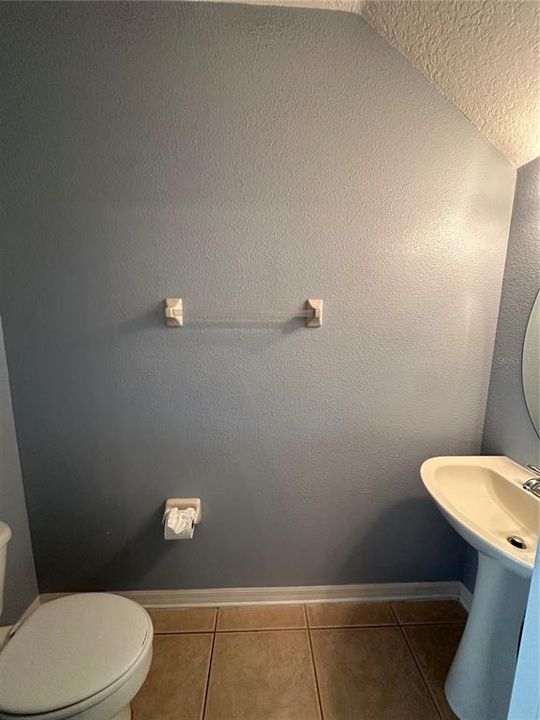 For Rent: $1,620 (2 beds, 2 baths, 987 Square Feet)