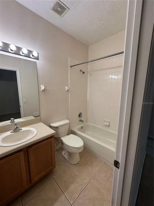For Rent: $1,620 (2 beds, 2 baths, 987 Square Feet)