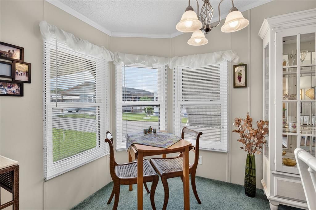 For Sale: $179,000 (2 beds, 2 baths, 1056 Square Feet)