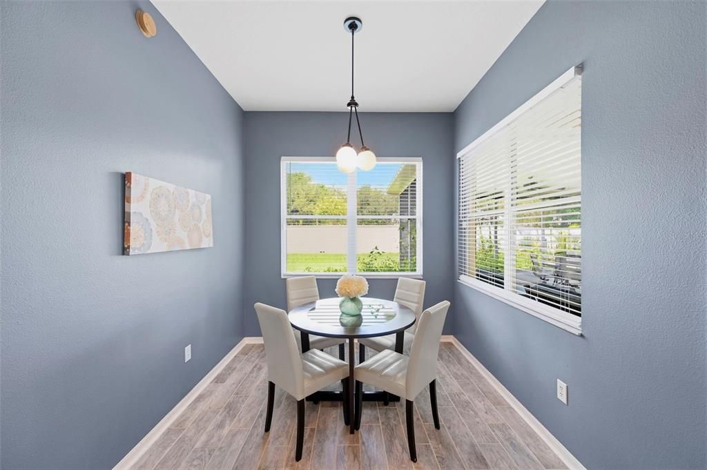 For Sale: $425,000 (4 beds, 2 baths, 2012 Square Feet)