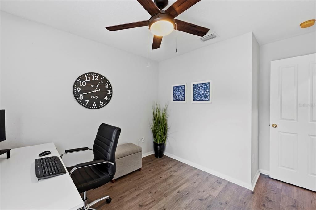 For Sale: $425,000 (4 beds, 2 baths, 2012 Square Feet)