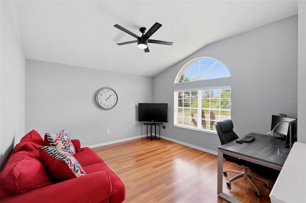For Sale: $425,000 (4 beds, 2 baths, 2012 Square Feet)