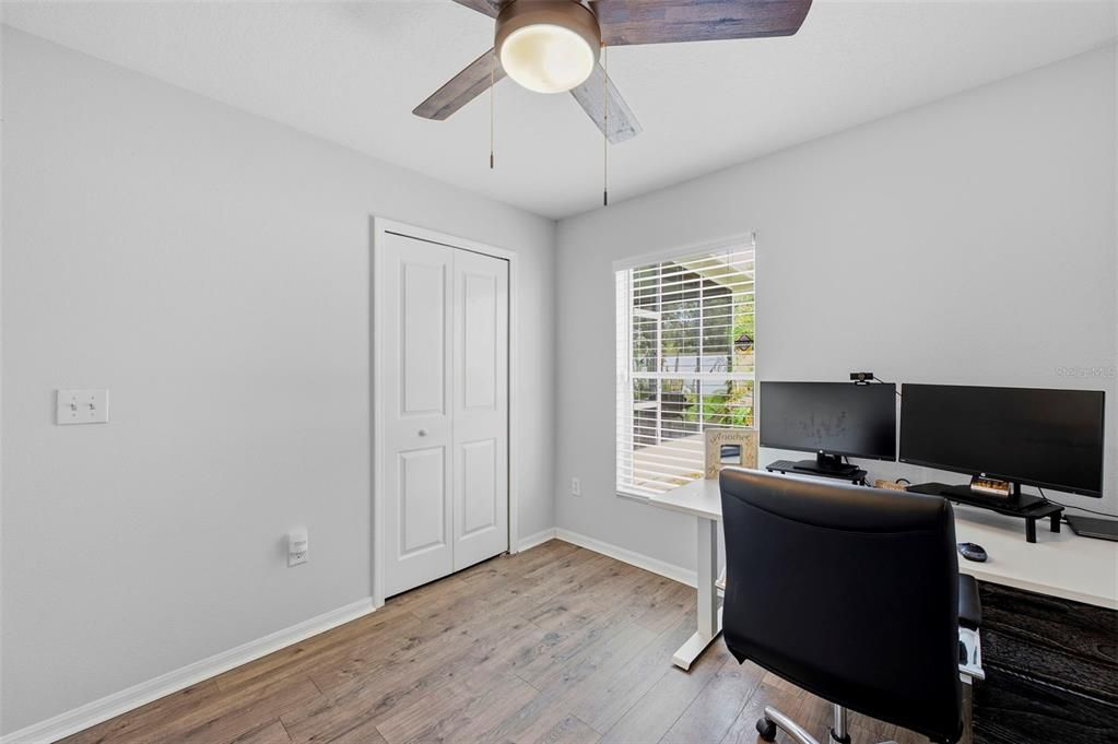 For Sale: $425,000 (4 beds, 2 baths, 2012 Square Feet)