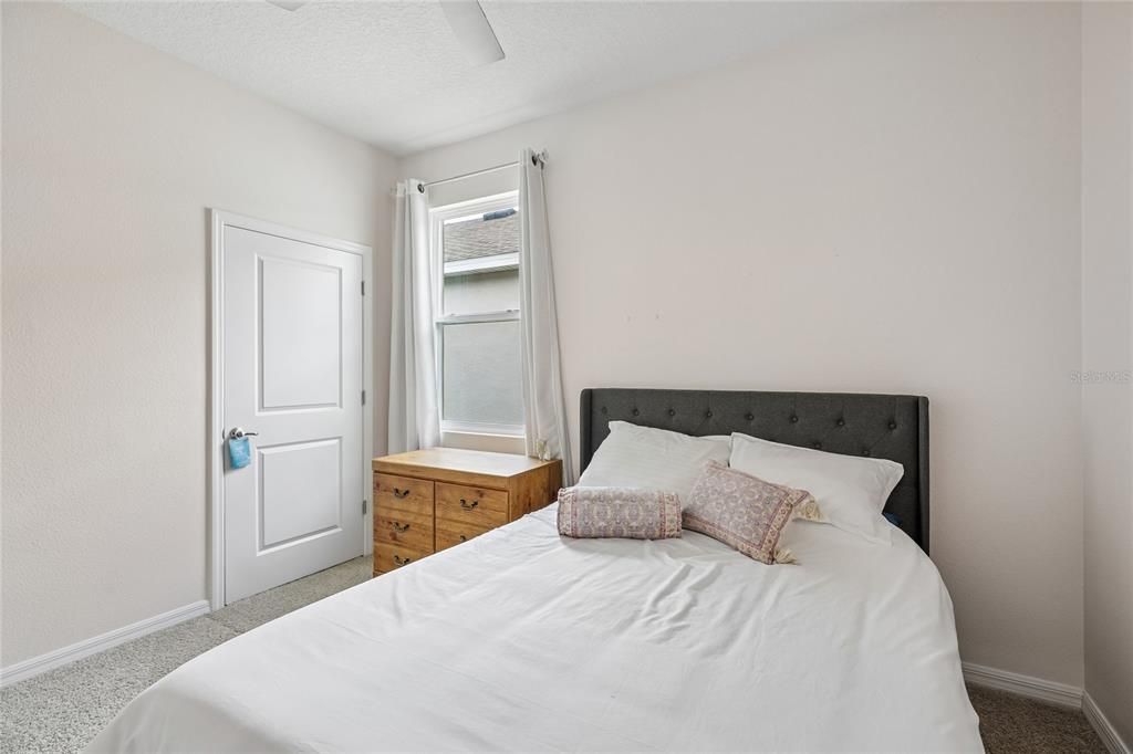 For Sale: $295,500 (2 beds, 2 baths, 1614 Square Feet)