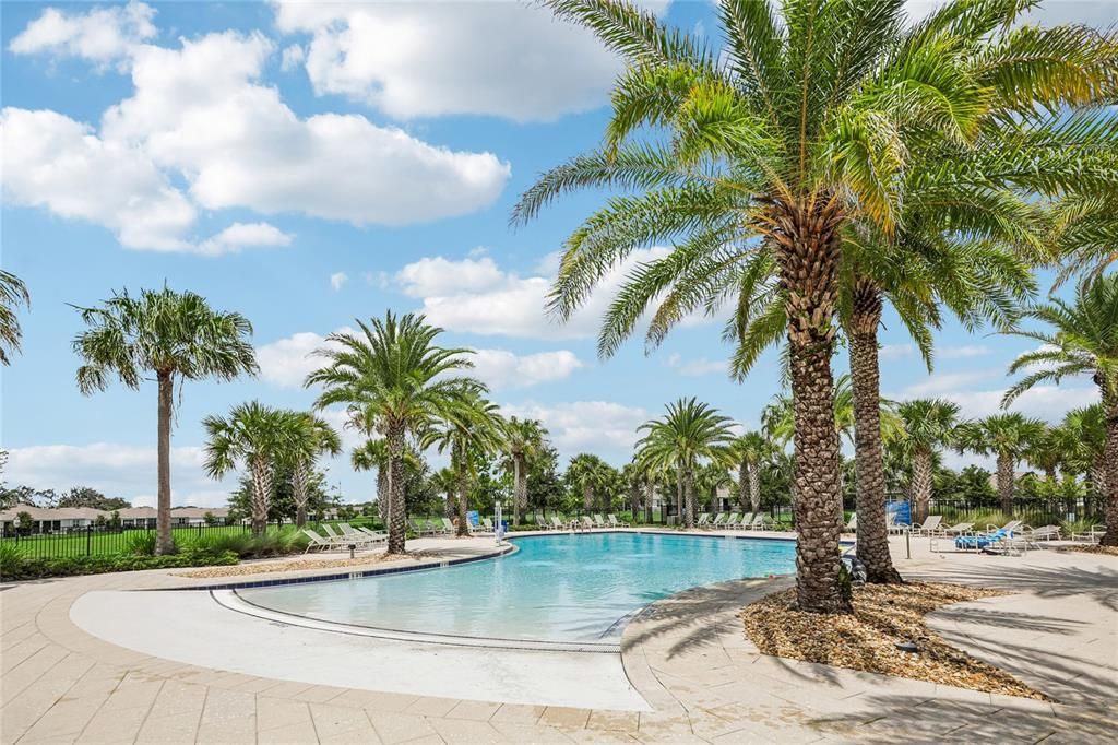 For Sale: $295,500 (2 beds, 2 baths, 1614 Square Feet)