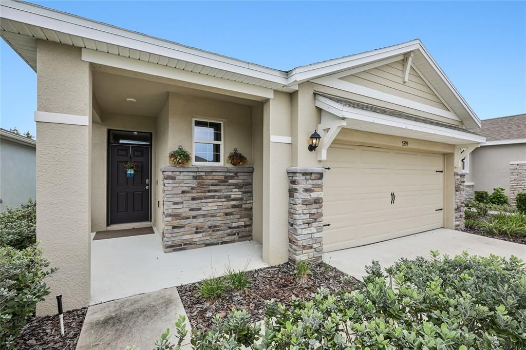For Sale: $295,500 (2 beds, 2 baths, 1614 Square Feet)