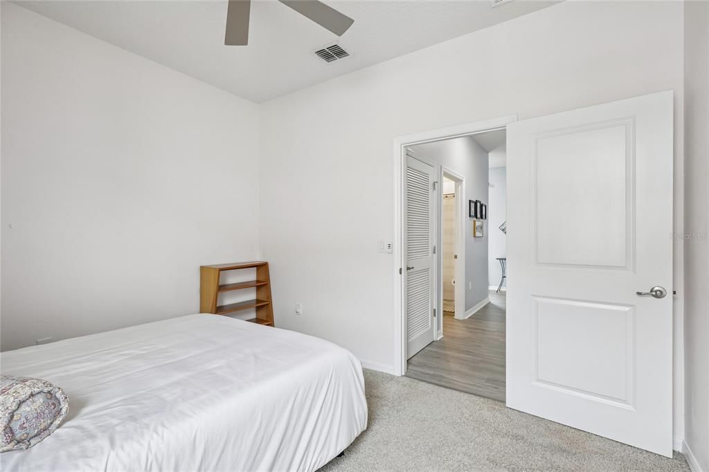 For Sale: $295,500 (2 beds, 2 baths, 1614 Square Feet)