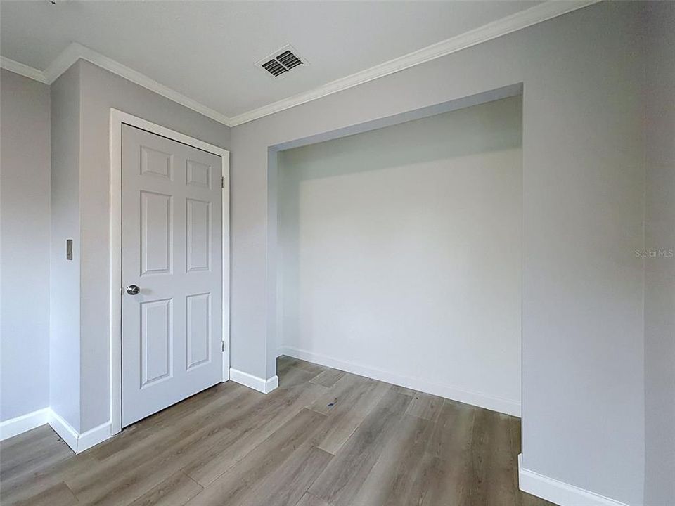 For Sale: $214,900 (3 beds, 1 baths, 1404 Square Feet)