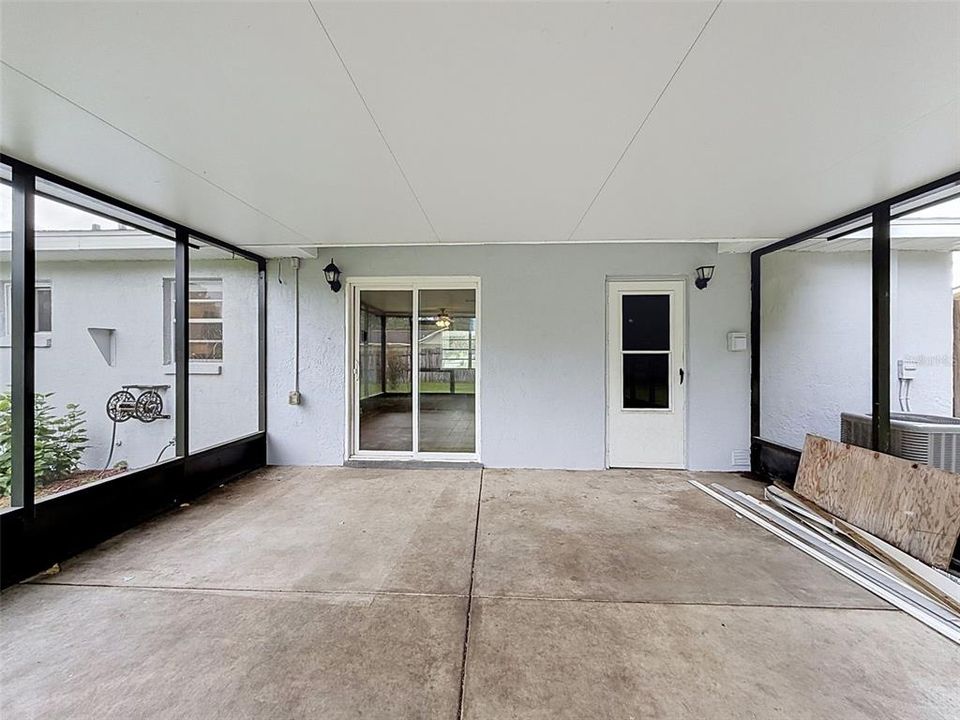 For Sale: $214,900 (3 beds, 1 baths, 1404 Square Feet)