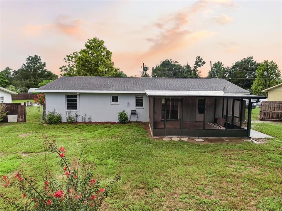 For Sale: $214,900 (3 beds, 1 baths, 1404 Square Feet)