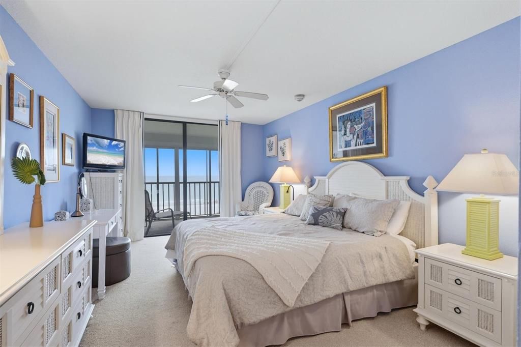For Sale: $1,200,000 (2 beds, 2 baths, 1398 Square Feet)