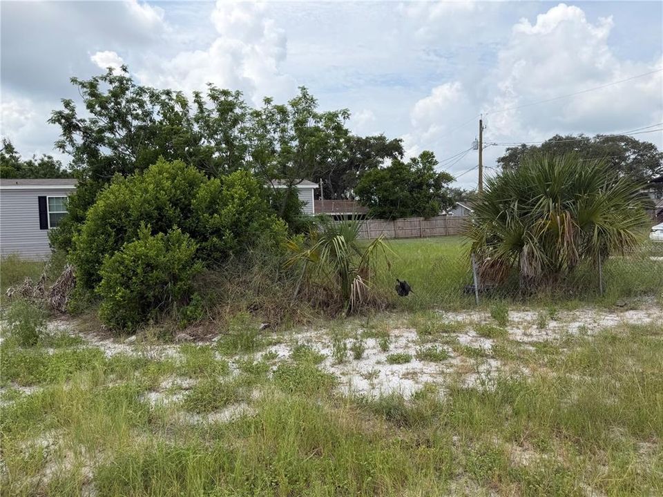 For Sale: $40,000 (0.10 acres)