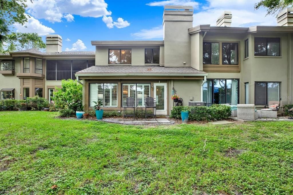На продажу: $379,000 (3 спален, 2 ванн, 1715 Квадратных фут)