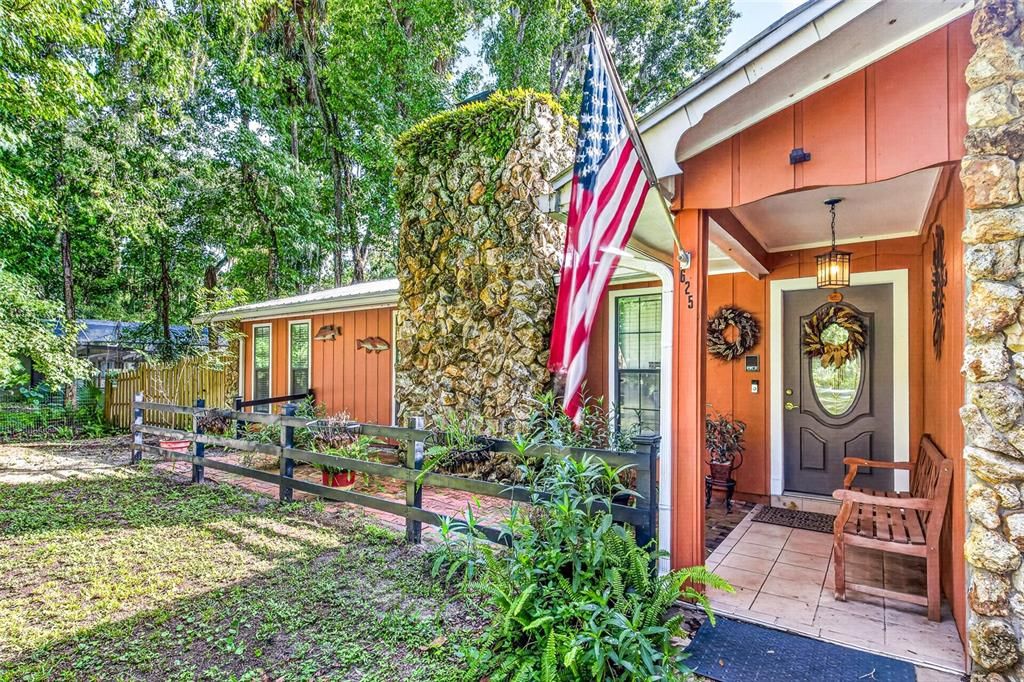 For Sale: $649,000 (3 beds, 2 baths, 2005 Square Feet)