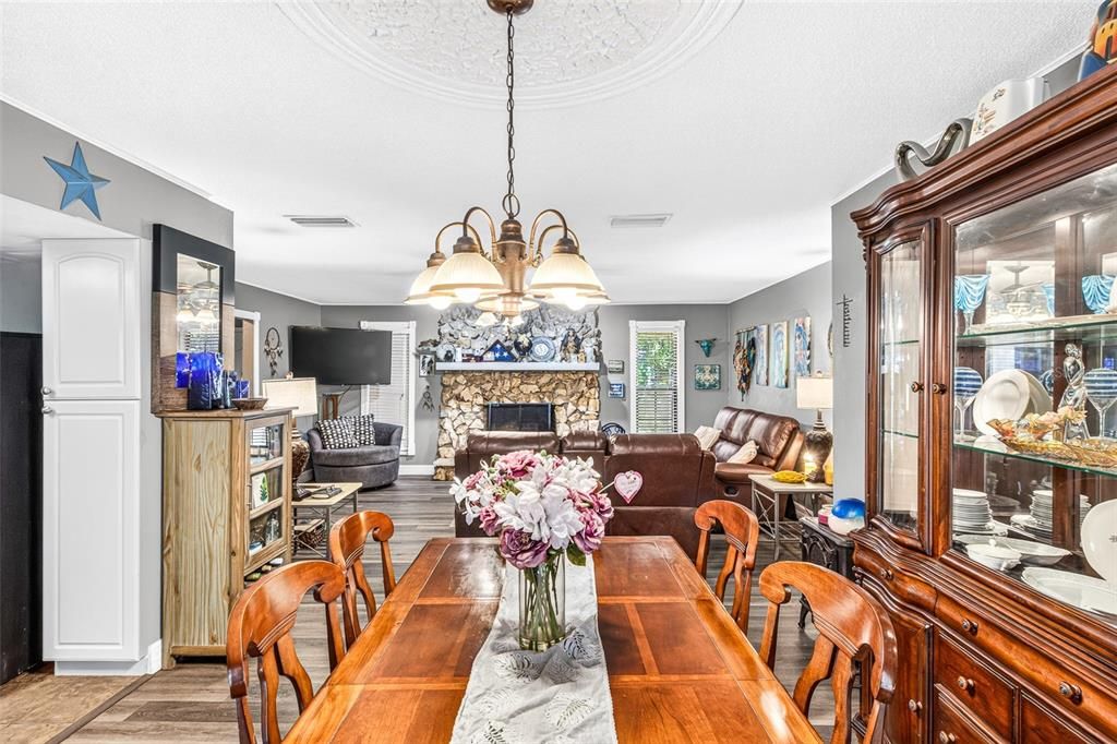For Sale: $649,000 (3 beds, 2 baths, 2005 Square Feet)