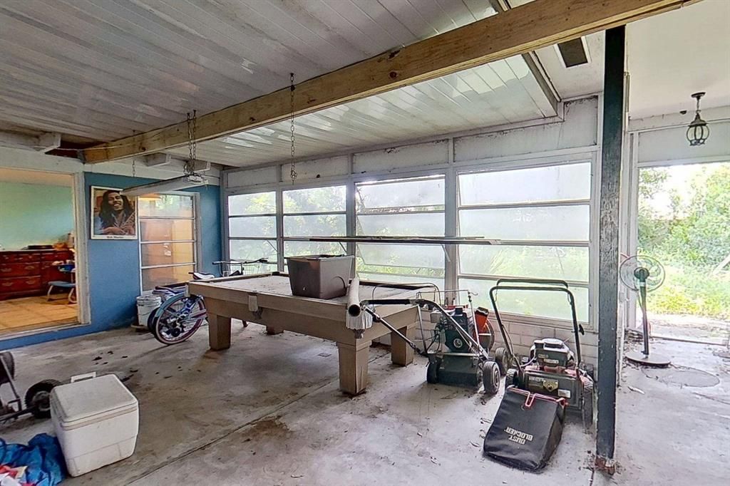 Activo con contrato: $319,000 (3 camas, 2 baños, 1474 Pies cuadrados)