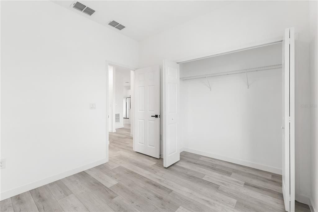 En Venta: $513,990 (6 camas, 0 baños, 2832 Pies cuadrados)