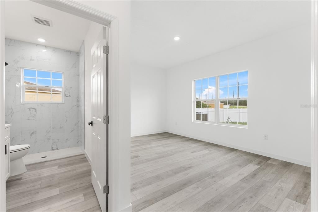 En Venta: $513,990 (6 camas, 0 baños, 2832 Pies cuadrados)