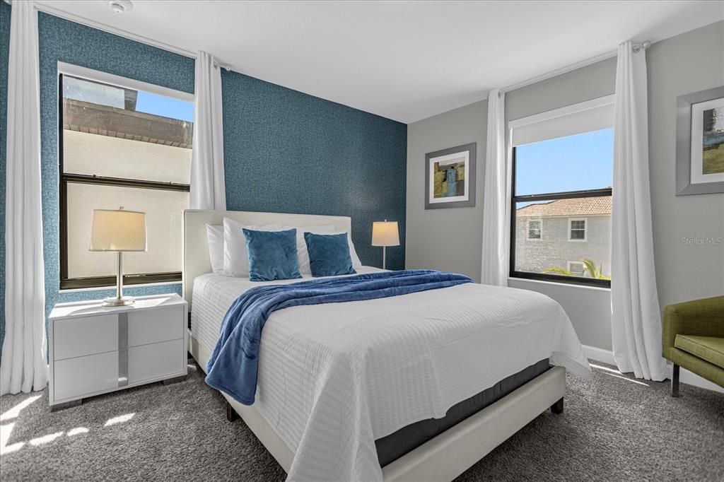 For Sale: $898,000 (9 beds, 5 baths, 4289 Square Feet)