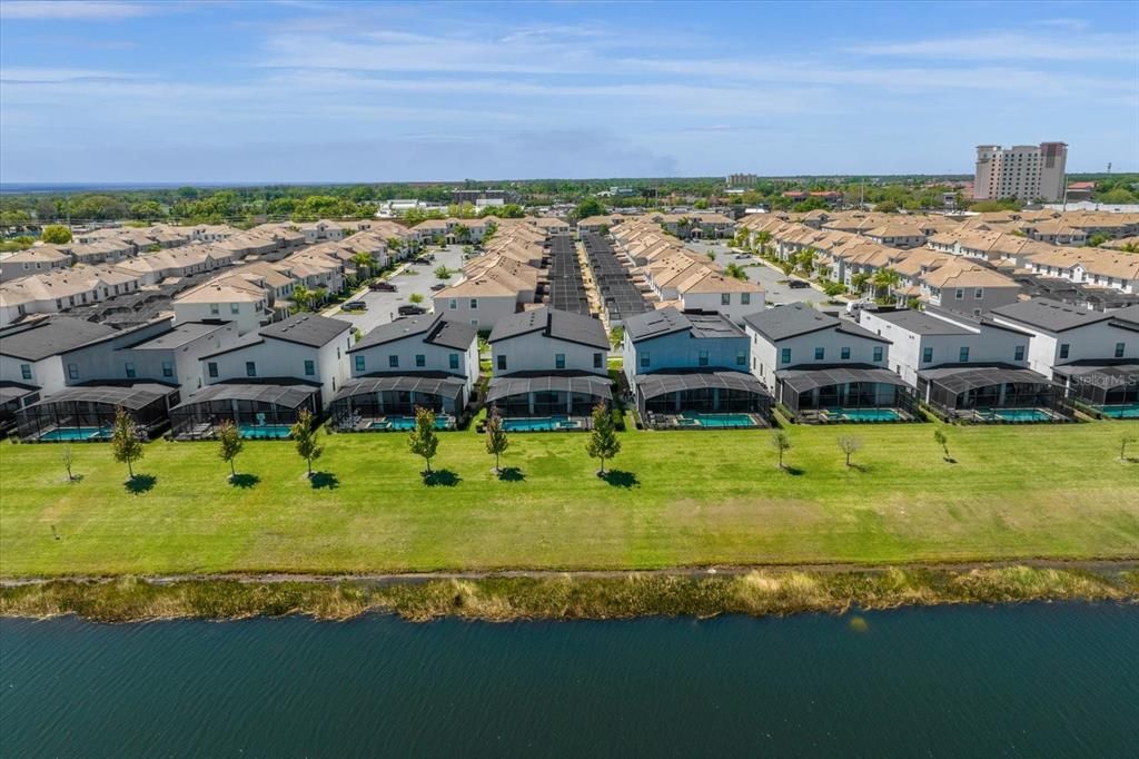 For Sale: $898,000 (9 beds, 5 baths, 4289 Square Feet)