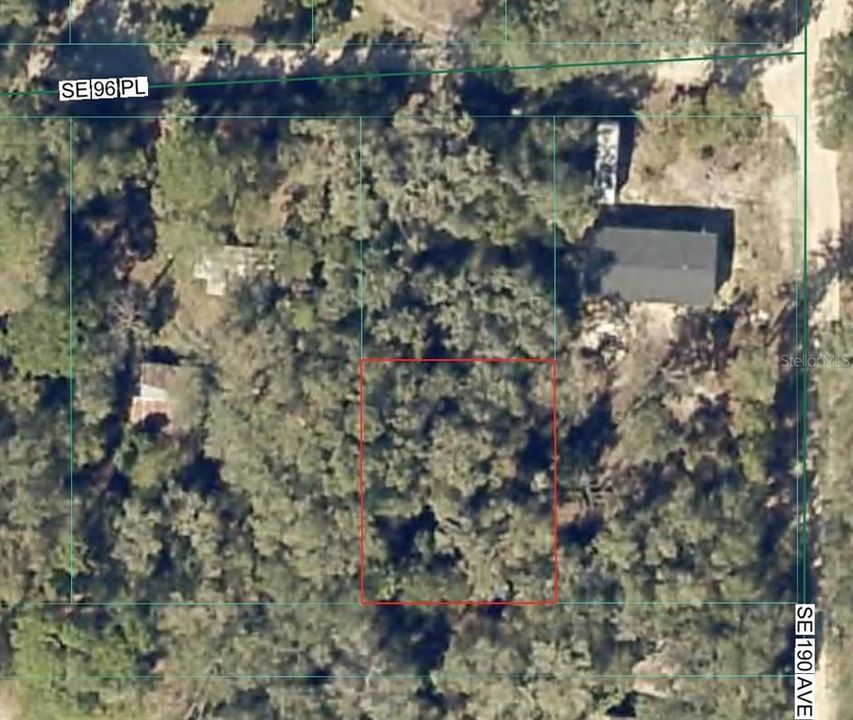 待售: $15,000 (0.18 acres)